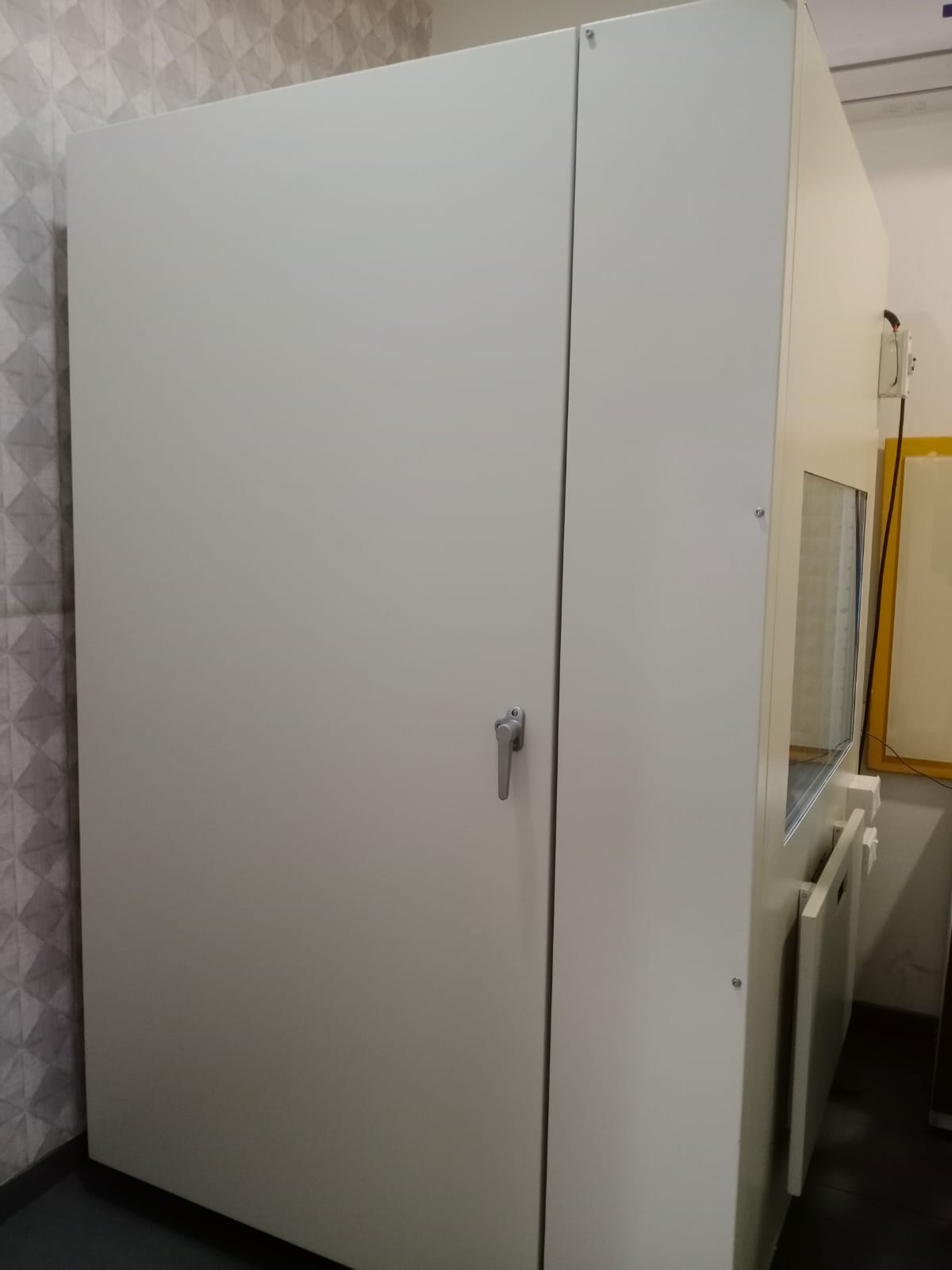 Audio Booth 446 - Image 4